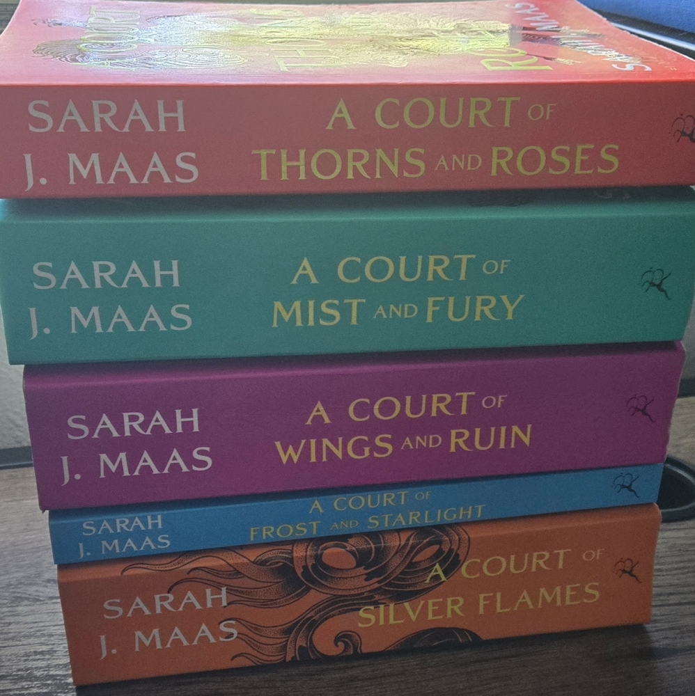 A Court of Thorns and Roses Series by Sarah J. Maas
